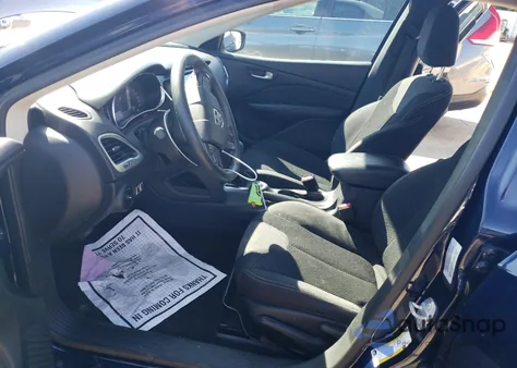 2016 Dodge Dart Sxt z USA, uszkodzony, nr VIN 1C3CDFBB3GD564803